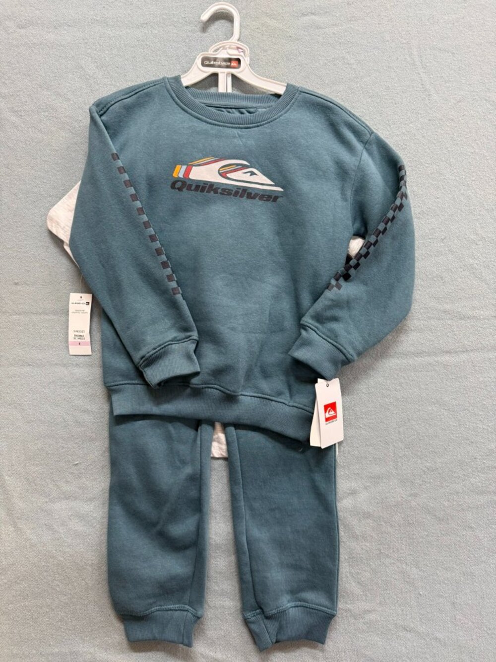 Quiksilver Boys size 6 blue 3PC Set NWT A-03
